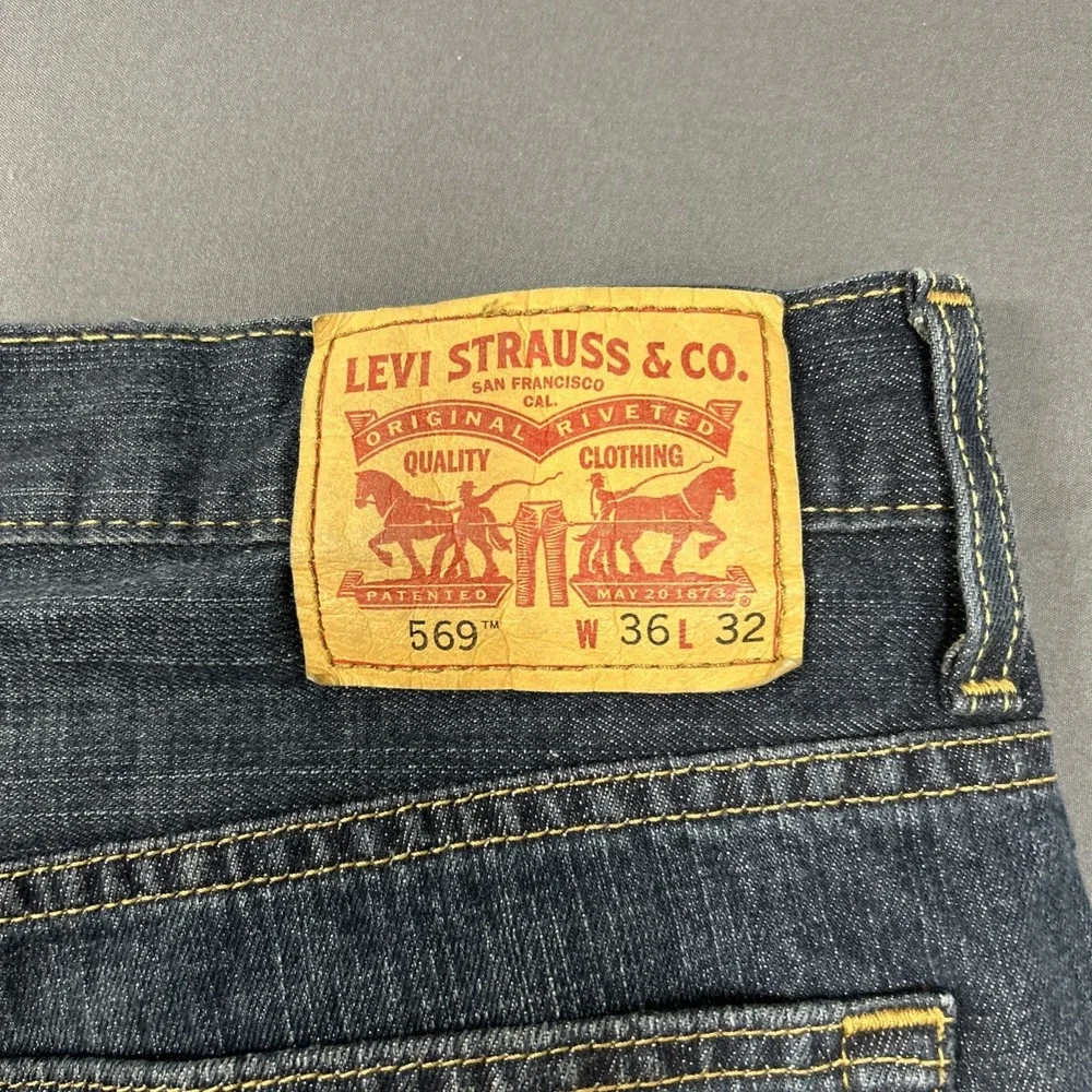 Levi's 569 Loose Straight Leg Authentic Jeans Mens 36x32 Blue Denim Medium Wash
